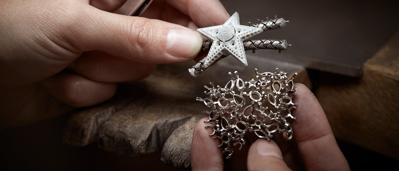 Reach for the Stars by Chanel, between heaven and earth