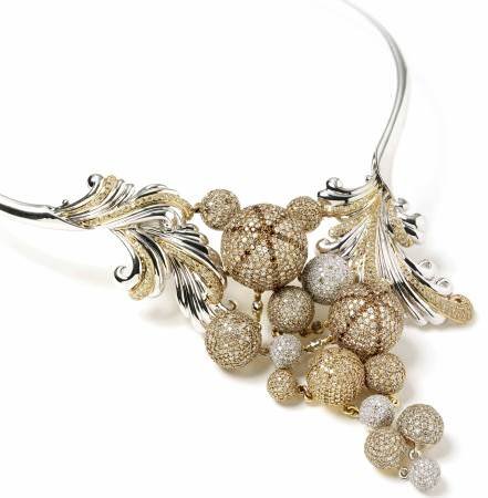“Bulles de Champagne” diamond necklace