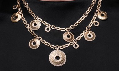 Piaget Possession – House of Gold